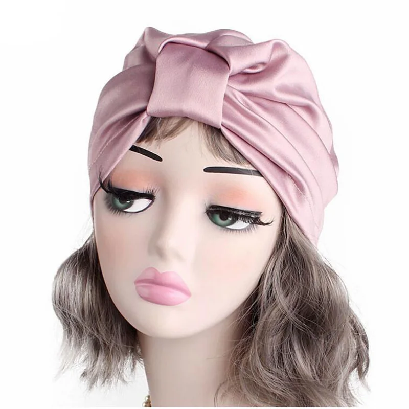 2018 New Women Luxury Silky Silk Turban Hats Head wrap Stretchy Chemo Caps Fashion India Hats Soft Beanies headaccessories
2018 New Women Luxury Silky Silk Turban Hats Head wrap Stretchy Chemo Caps Fashion India Hats Soft Beanies headaccessories