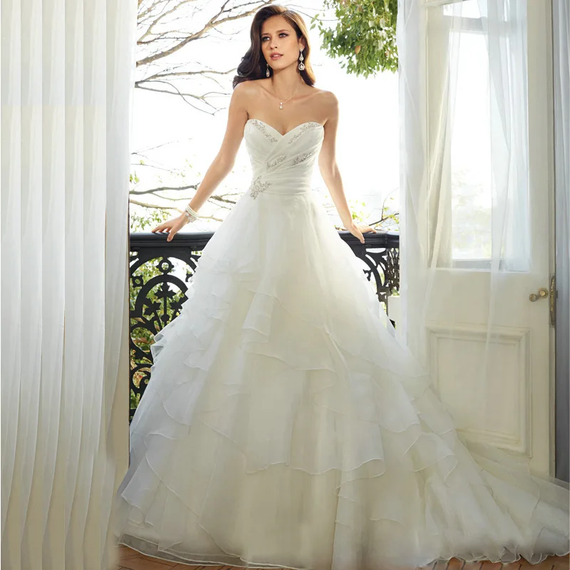 Vivian's Bridal Sexy Sweetheart Tiered Ruched Princess Bride Dress Sleeveless Backless Lace Up A-line Customized Wedding Dress
Vivian's Bridal Sexy Sweetheart Tiered Ruched Princess Bride Dress Sleeveless Backless Lace Up A-line Customized Wedding Dress