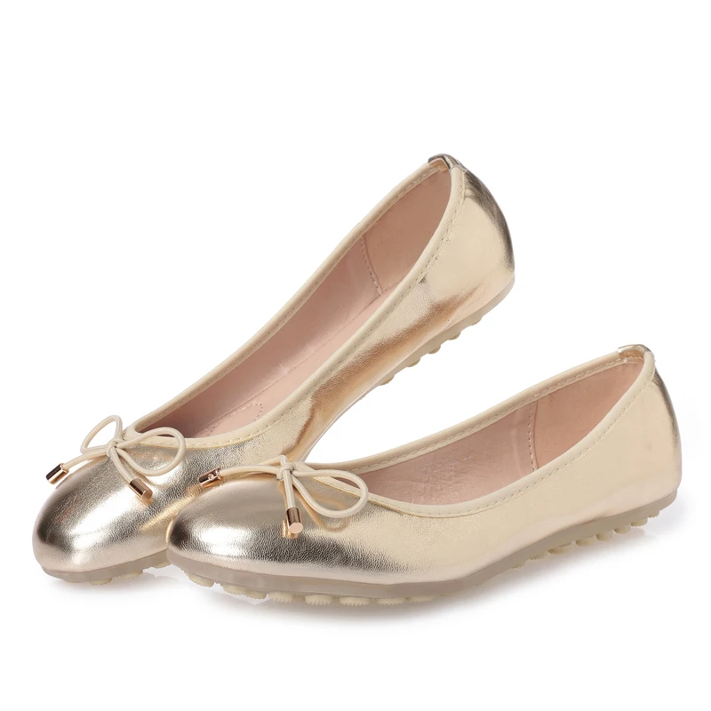 2018 new summer women's shoes Contracted fashion round head, soft sole flat heel Doudou shoes, flat sole silver shoes women
2018 new summer women's shoes Contracted fashion round head, soft sole flat heel Doudou shoes, flat sole silver shoes women
