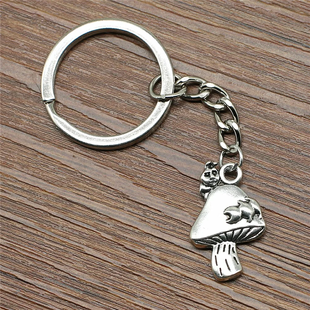 Keyring Caterpillar Mushroom Keychain 25x16mm Antique Silver New Fashion Handmade Metal KeyChain Souvenir Gifts For Women B13374
Keyring Caterpillar Mushroom Keychain 25x16mm Antique Silver New Fashion Handmade Metal KeyChain Souvenir Gifts For Women B13374