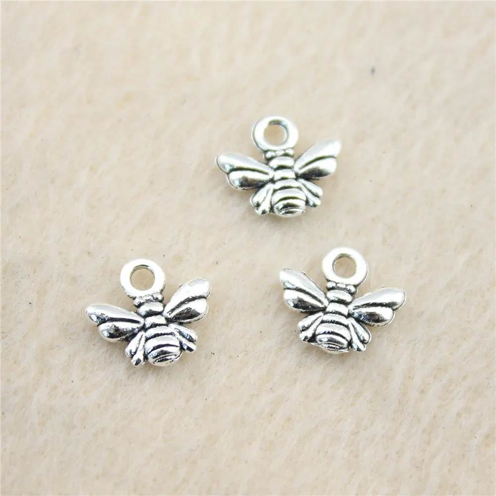 200pcs/lot 10*11mm ancient silver Bee charm Pendants DIY jewelry for bracelet necklace earring
200pcs/lot 10*11mm ancient silver Bee charm Pendants DIY jewelry for bracelet necklace earring