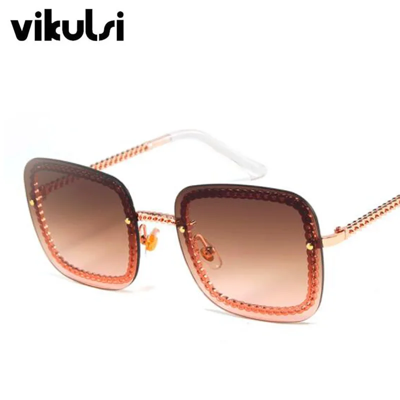 2019 Luxury Trend Square Sunglasses Women UV400 Retro Brand Designer Chain Metal Frame Sun Glasses For Female Oculos Eyewear Men
2019 Luxury Trend Square Sunglasses Women UV400 Retro Brand Designer Chain Metal Frame Sun Glasses For Female Oculos Eyewear Men