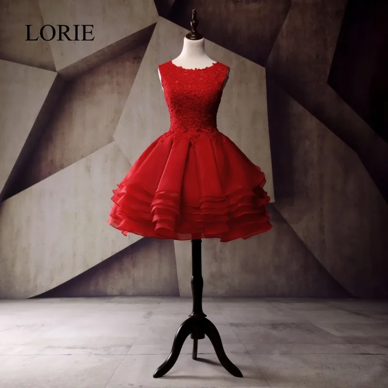 Red Short Prom Dresses For Teens 2018 Ruffles Organza Vintage Lace Appliques Dress For Graduation Homecoming Party Mini Gowns
Red Short Prom Dresses For Teens 2018 Ruffles Organza Vintage Lace Appliques Dress For Graduation Homecoming Party Mini Gowns