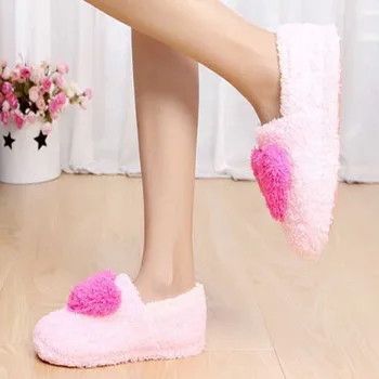 Fashion Lovely Ladies Home Floor Soft indoor Slippers Female Sweet Heart Outsole Cotton-Padded Warm Casual Hot Women Shoes
Fashion Lovely Ladies Home Floor Soft indoor Slippers Female Sweet Heart Outsole Cotton-Padded Warm Casual Hot Women Shoes