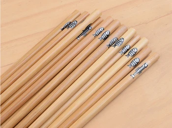 5 Pcs/lot Creative Fish Fresh Chinese Korean Japanese Style Bamboo Chopsticks Creative Travel Portable Household Dinnerware K010
5 Pcs/lot Creative Fish Fresh Chinese Korean Japanese Style Bamboo Chopsticks Creative Travel Portable Household Dinnerware K010