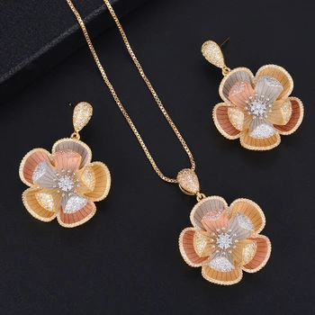 Trendy Three Tones Flower Shape Necklace And Dangle Earrings Sets For Women Wedding Engagement Jewlery
Trendy Three Tones Flower Shape Necklace And Dangle Earrings Sets For Women Wedding Engagement Jewlery