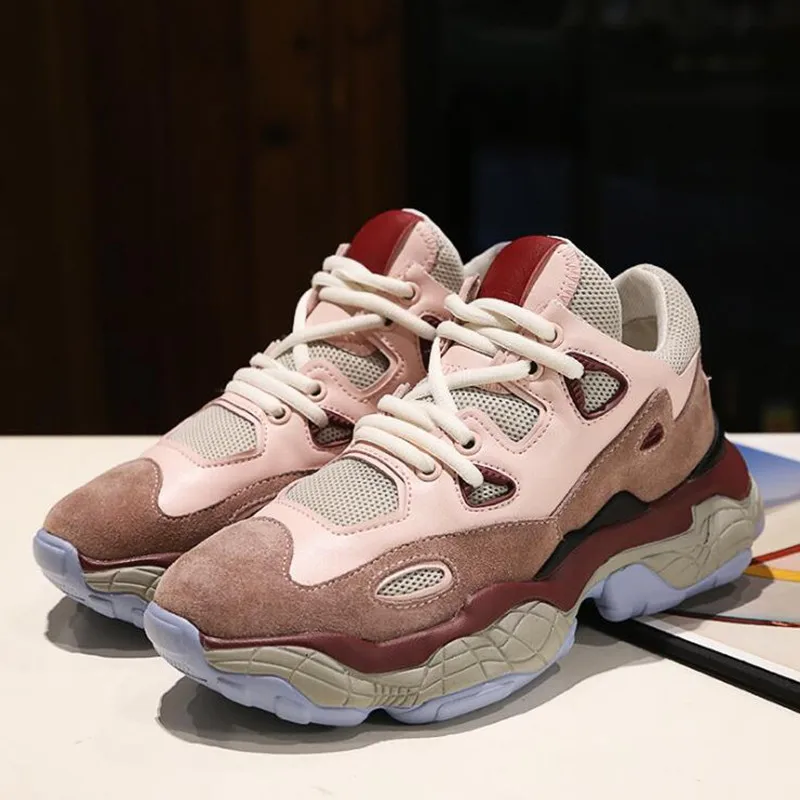 The new Sell well simple fashionable women's shoes spring trend Mixed colors Genuine Leather casual Retro women's Single shoes
The new Sell well simple fashionable women's shoes spring trend Mixed colors Genuine Leather casual Retro women's Single shoes