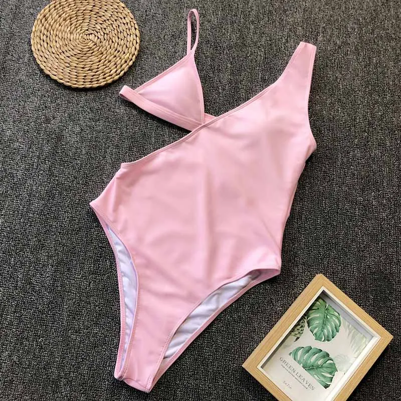 2019 Sexy Hollow Out One Piece Swimsuit Women Swimwear New Patchwork Push Up Female Bather Splicing Bathing Suit Swim Wear 5046
2019 Sexy Hollow Out One Piece Swimsuit Women Swimwear New Patchwork Push Up Female Bather Splicing Bathing Suit Swim Wear 5046