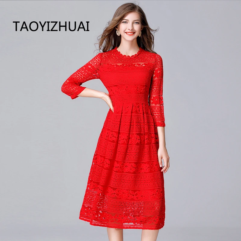 TAOYIZHUAI 2019 New Arrival Autumn Sexy Style Red Dress Lace Hollow Out 100% polyester Plus Size Fit And Flare Women Dress 14022
TAOYIZHUAI 2019 New Arrival Autumn Sexy Style Red Dress Lace Hollow Out 100% polyester Plus Size Fit And Flare Women Dress 14022