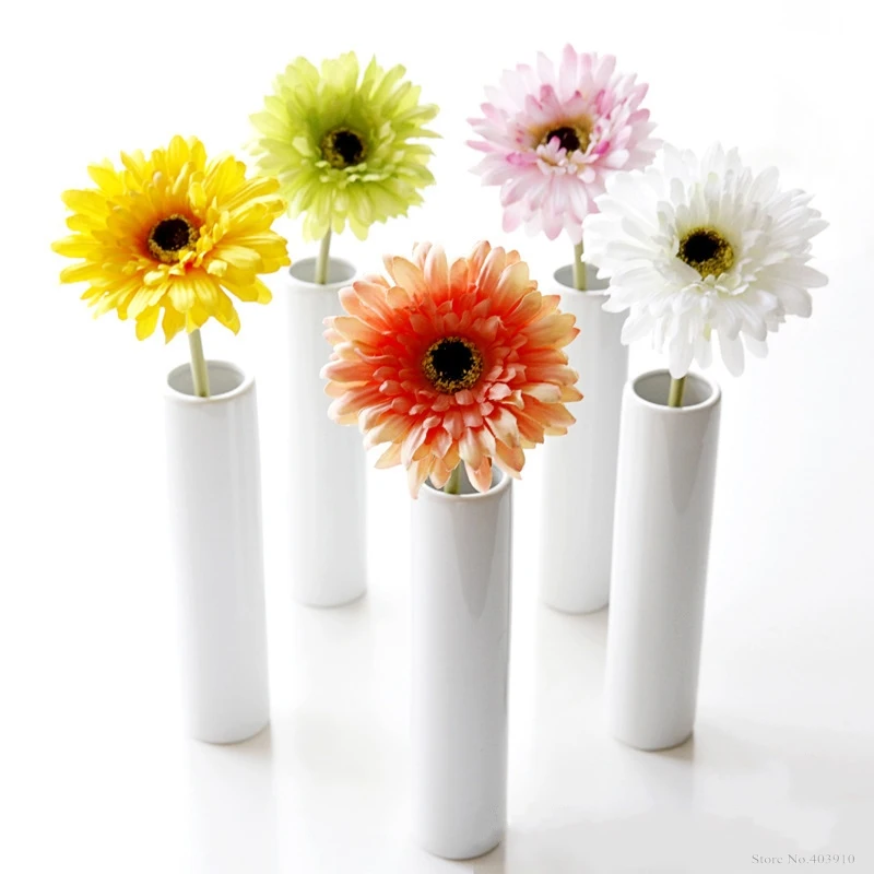 High Quality 1PCS African chrysanthemum flower wedding flower artificial flower silk flower decoration for home table accessorie
High Quality 1PCS African chrysanthemum flower wedding flower artificial flower silk flower decoration for home table accessorie