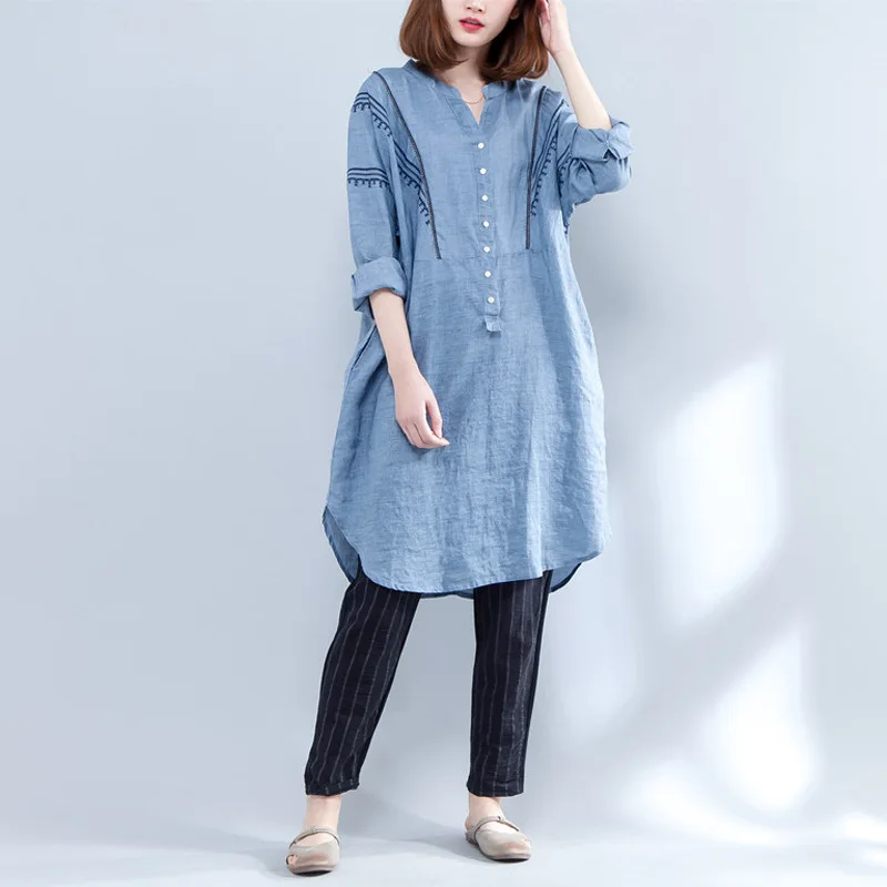 Johnature Spring New Blue Embroidery Long Women Tops Loose Pullover Patchwork Button Blue Thin Irregular Female Blouses 2019
Johnature Spring New Blue Embroidery Long Women Tops Loose Pullover Patchwork Button Blue Thin Irregular Female Blouses 2019