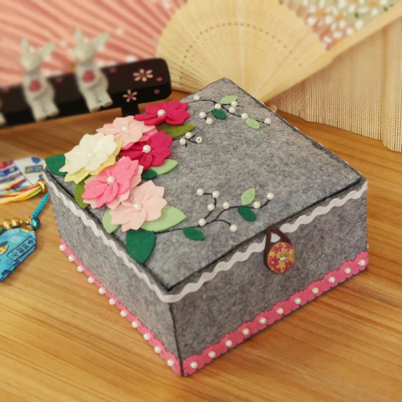 Sakura Style Gray Felt Fabric Storage Box Handmade Felt DIY Package Sewing Home Cloth Storage Blankets For Special Birthday Gift
Sakura Style Gray Felt Fabric Storage Box Handmade Felt DIY Package Sewing Home Cloth Storage Blankets For Special Birthday Gift