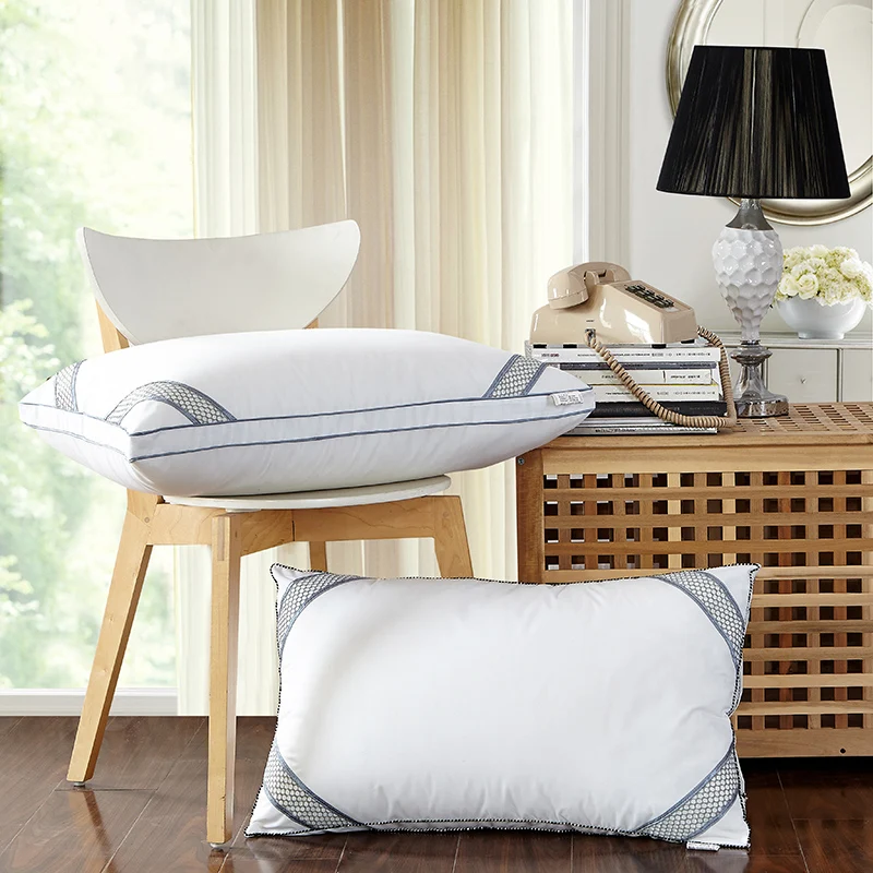 Luxury Feather Velvet pillow size 48x74cm,100% cotton bedding pillow,filling of 100% Feather Velvet sleeping pillow bedding
Luxury Feather Velvet pillow size 48x74cm,100% cotton bedding pillow,filling of 100% Feather Velvet sleeping pillow bedding