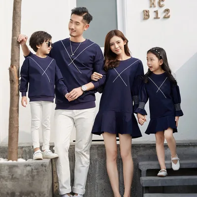 Family Matching Outfits Father and Son T Shirt Autumn Solid Sweaters Winter Mommy and Me Daughter Son Family Matching Clothes
Family Matching Outfits Father and Son T Shirt Autumn Solid Sweaters Winter Mommy and Me Daughter Son Family Matching Clothes