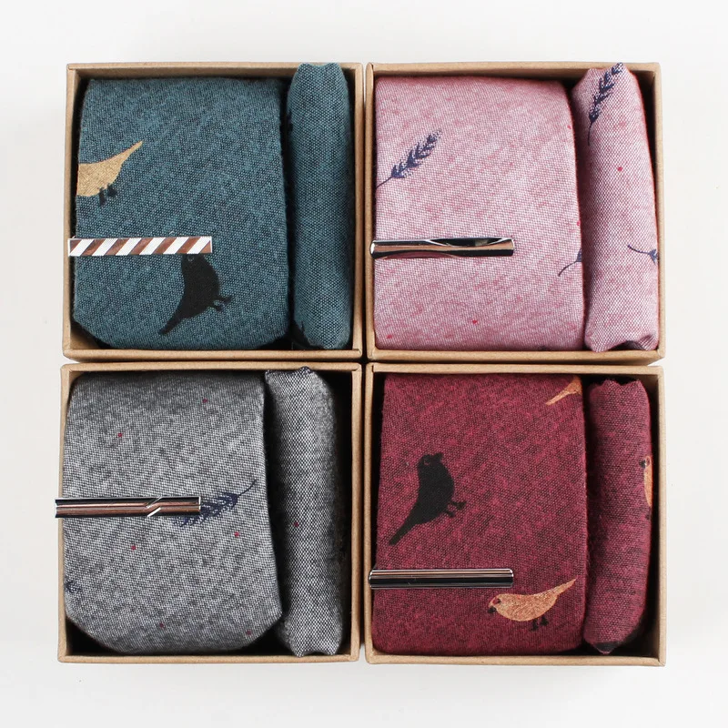 Ties for men a pocket towel cartoon printing three-piece neck tie suit cotton corbatas para hombre cravate homme stropdas
Ties for men a pocket towel cartoon printing three-piece neck tie suit cotton corbatas para hombre cravate homme stropdas