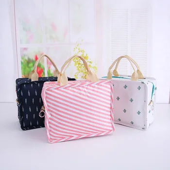 4 Persons Lunch Bag Insulated Thermal Food Handbag Family Picnic Tote Box Portable Cooler Pack Waterproof Food Storage Container
4 Persons Lunch Bag Insulated Thermal Food Handbag Family Picnic Tote Box Portable Cooler Pack Waterproof Food Storage Container