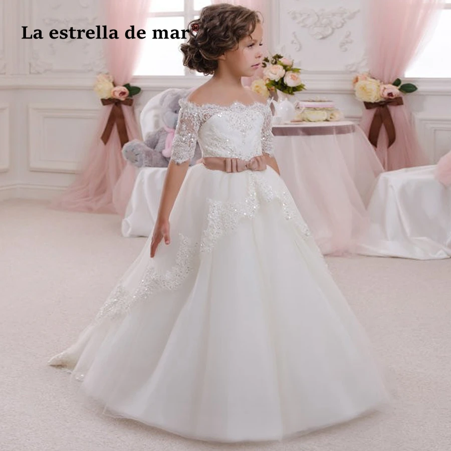 La estrella de mar first communion dresses for girls new lace sequins Boat Neck half sleeve a Line white vestidos de comunion
La estrella de mar first communion dresses for girls new lace sequins Boat Neck half sleeve a Line white vestidos de comunion