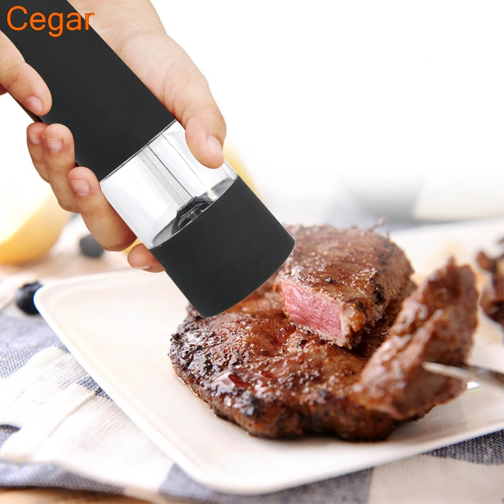 1pc Mills Mini Weed Electric Salt Kitchen Spice Pepper Herb Mills Grinder With LED Light Black Grinder Machine
1pc Mills Mini Weed Electric Salt Kitchen Spice Pepper Herb Mills Grinder With LED Light Black Grinder Machine