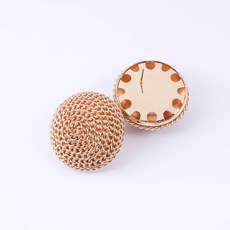 New Design ZA Jewelry Round Metal Big Stud Earrings For Women Bohemia Wedding Earrings Vintage Party Jewelry Wholesale
New Design ZA Jewelry Round Metal Big Stud Earrings For Women Bohemia Wedding Earrings Vintage Party Jewelry Wholesale