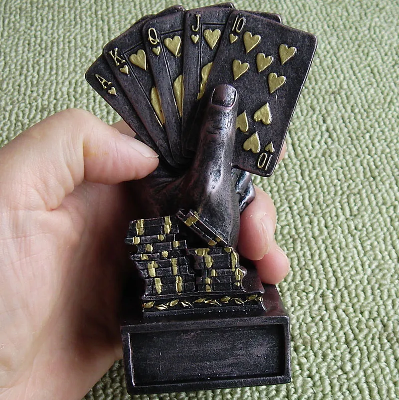 1pc Hand shape awards poker game medal championship trophy Texas poker souvenirs Three color
1pc Hand shape awards poker game medal championship trophy Texas poker souvenirs Three color