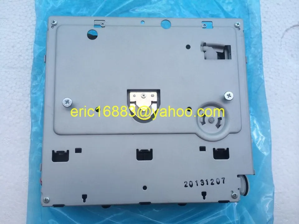 Corepine Foryou DVD loader DL-30 HOP-1200W-B laser inside mechanism without PC board for many chinese OEM car audio free post
Corepine Foryou DVD loader DL-30 HOP-1200W-B laser inside mechanism without PC board for many chinese OEM car audio free post