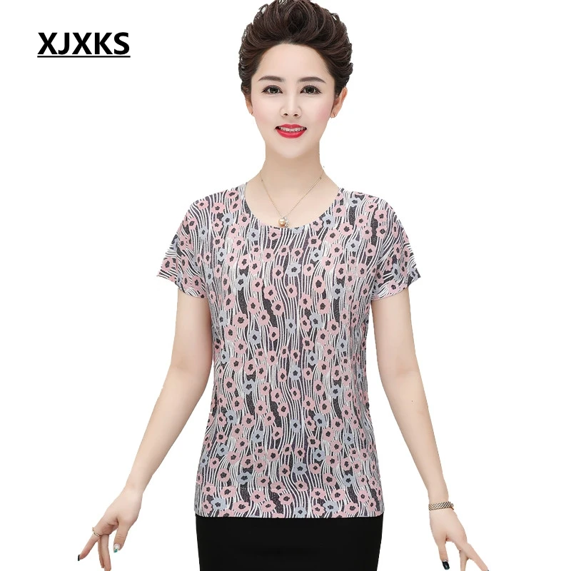 XJXKS New Modis 2019 Women Summer Top Round Neck Knitting Small Flower Middle-aged Vintage Plus Size Thin Printing Women T-shirt
XJXKS New Modis 2019 Women Summer Top Round Neck Knitting Small Flower Middle-aged Vintage Plus Size Thin Printing Women T-shirt