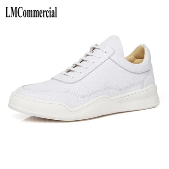The spring and summer of 2017 small white shoes male leather men casual shoes lace punching outdoor breathable boots light
The spring and summer of 2017 small white shoes male leather men casual shoes lace punching outdoor breathable boots light