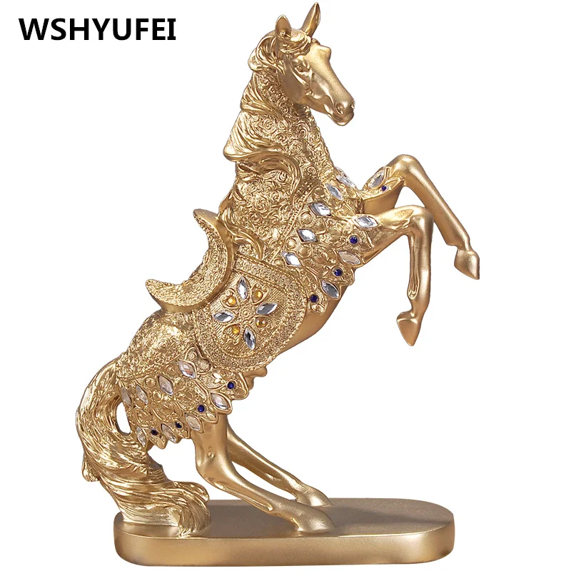 

Retro lucky horse ornaments creative office furnishings gift Wine cabinet statue study room figure home decor horse Lucky gifts