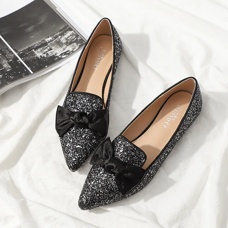 Designer Shoes Women Luxury 2018 Flats Autumn Spring New Shoes Woman Loafers Pointed Fashion Bling Butterfly-knot Women Shoes
Designer Shoes Women Luxury 2018 Flats Autumn Spring New Shoes Woman Loafers Pointed Fashion Bling Butterfly-knot Women Shoes