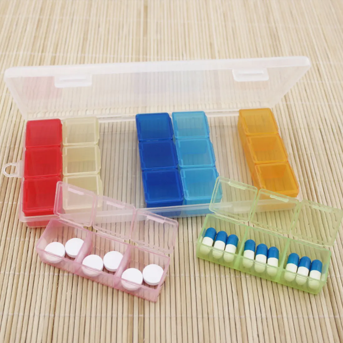 21 Compartment Lid Tablet Box Weekly Pill Medicine Storage Holder Organizer Container Case PP(non-toxic) Medicine Drug Pill Case
21 Compartment Lid Tablet Box Weekly Pill Medicine Storage Holder Organizer Container Case PP(non-toxic) Medicine Drug Pill Case