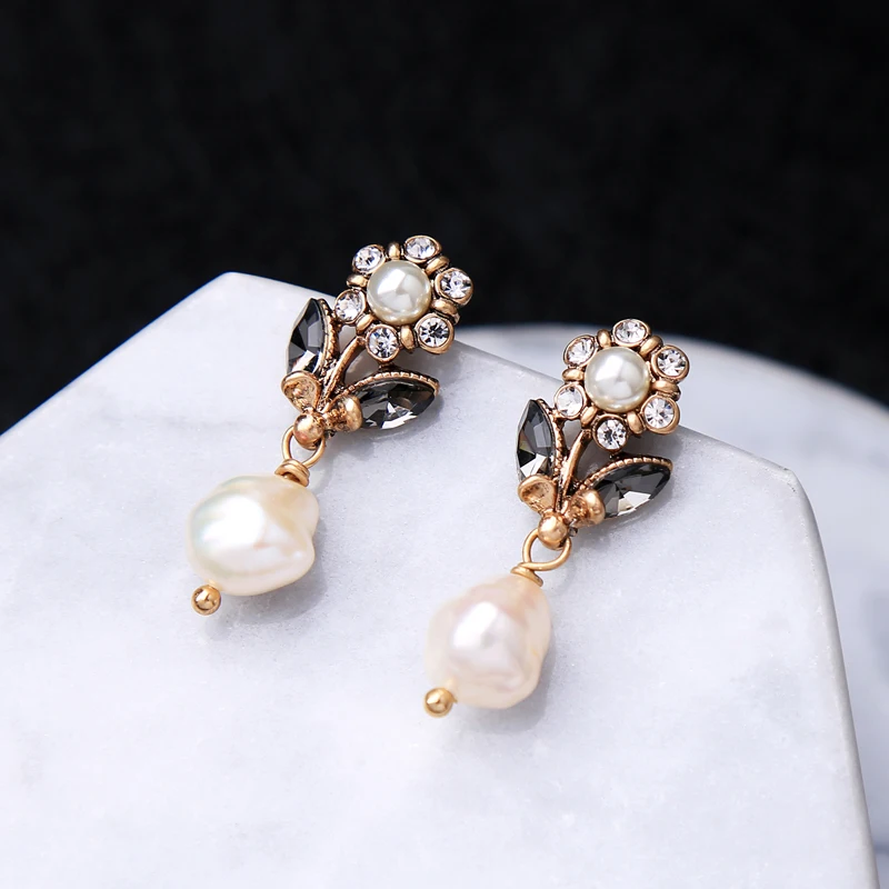 Bulk Price Bulk Price 2018 New Cultured Pearl Glass Crystal Flowers Earrings Charm Fashion Weddings Earrings Jewelry for Women
Bulk Price Bulk Price 2018 New Cultured Pearl Glass Crystal Flowers Earrings Charm Fashion Weddings Earrings Jewelry for Women