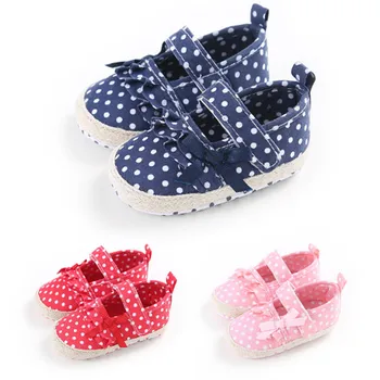 Spring and Autumn 0-1 years old girl baby polka dot butterfly knot lace soft bottom baby toddler shoes
Spring and Autumn 0-1 years old girl baby polka dot butterfly knot lace soft bottom baby toddler shoes