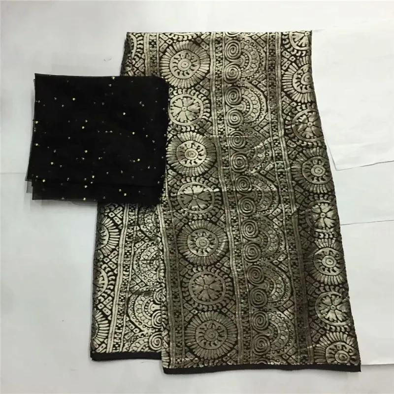 LX!2019 New Fashion Silk Velour Fabric Textile Jacquard High Quality Velour Fabric For Ladies Dress! F31511
LX!2019 New Fashion Silk Velour Fabric Textile Jacquard High Quality Velour Fabric For Ladies Dress! F31511