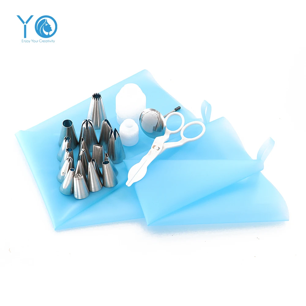 24pcs/set Icing Tips Nozzles Piping Bags Decorating Nail Decorating Tip Couplers Scissors
24pcs/set Icing Tips Nozzles Piping Bags Decorating Nail Decorating Tip Couplers Scissors