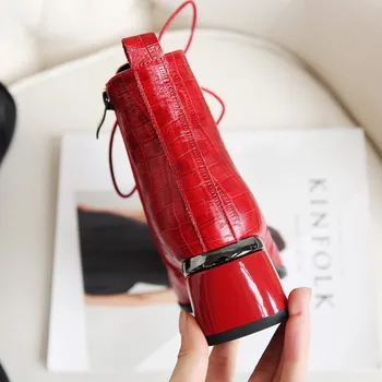 GPOKHDS 2019 women ankle boots Sheepskin winter short plush red color square toe lace up high heels female boots
GPOKHDS 2019 women ankle boots Sheepskin winter short plush red color square toe lace up high heels female boots