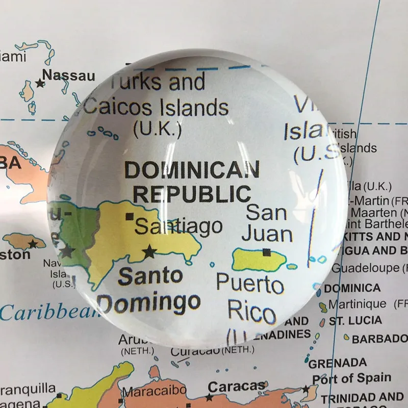 Crystal Dome Magnifier Paperweight Clear Fuctional Magnifying Reading Aid Tool Half Ball Sphere Lens for Photography World Map
Crystal Dome Magnifier Paperweight Clear Fuctional Magnifying Reading Aid Tool Half Ball Sphere Lens for Photography World Map