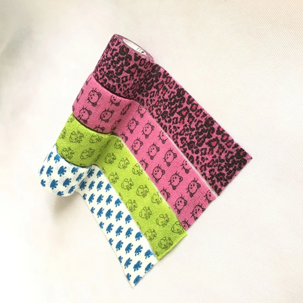 Pet Puppy Cat Vet Tape Printed Self Adhesive Bandage Elastic 10CM*4.5M ( 3.94in*4.92yd ), 12Roll 
Pet Puppy Cat Vet Tape Printed Self Adhesive Bandage Elastic 10CM*4.5M ( 3.94in*4.92yd ), 12Roll