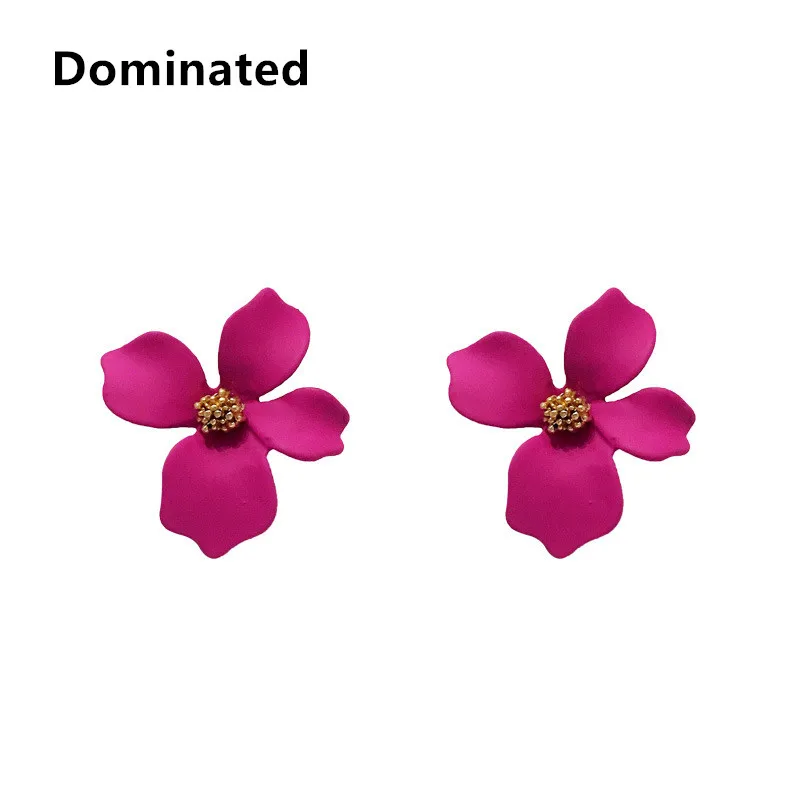 Dominated Personalized Flower multicolor Earrings Simple Temperament Lady Alloy Stud Earrings
Dominated Personalized Flower multicolor Earrings Simple Temperament Lady Alloy Stud Earrings
