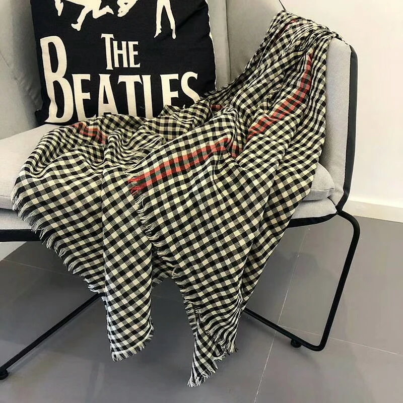 Luxury brand designer plaid unisex men women check cotton print scarf shawls hijab foulard bandana women fashion LL180649
Luxury brand designer plaid unisex men women check cotton print scarf shawls hijab foulard bandana women fashion LL180649