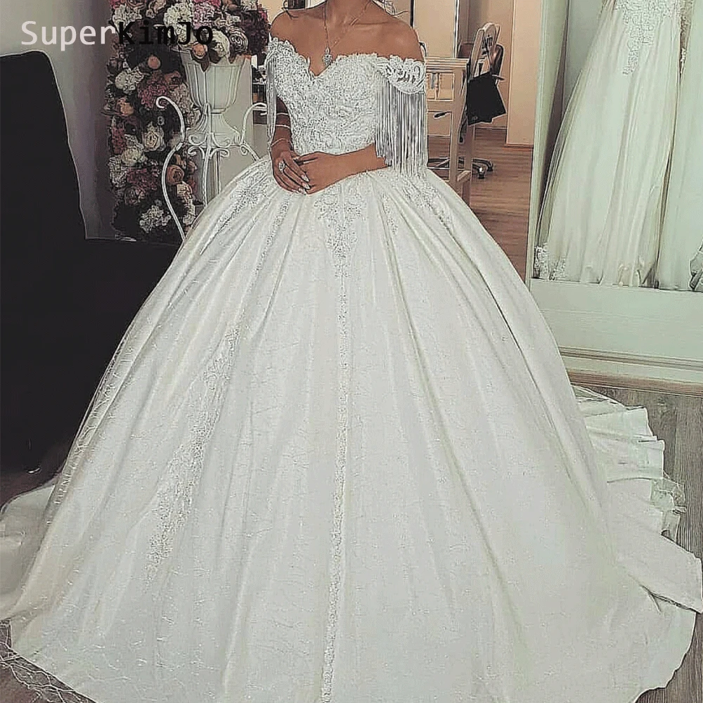 SuperKimJo Vestido De Noiva Tassel Luxury Wedding Dresses Ball Gown 2019 Off the Shoulder Lace Princess Bridal Dresses
SuperKimJo Vestido De Noiva Tassel Luxury Wedding Dresses Ball Gown 2019 Off the Shoulder Lace Princess Bridal Dresses