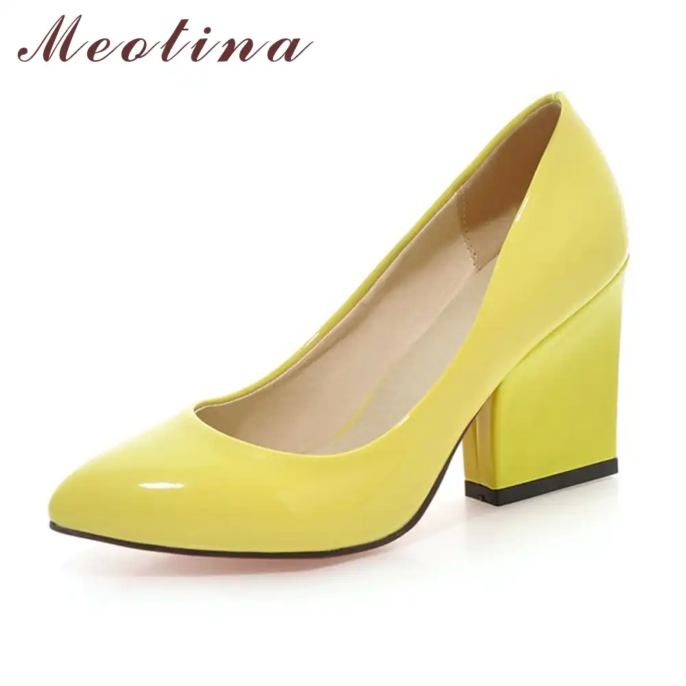 yellow pumps size 9