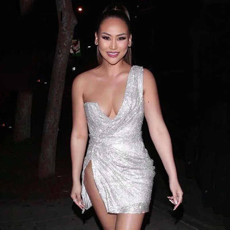 COSYGAL One-Shoulder 2018 Party Dresses Sliver Sequin Bodycon Sexy V-Neck Sheath Club Mini Dress Luxury Celebrity Vestidos
COSYGAL One-Shoulder 2018 Party Dresses Sliver Sequin Bodycon Sexy V-Neck Sheath Club Mini Dress Luxury Celebrity Vestidos