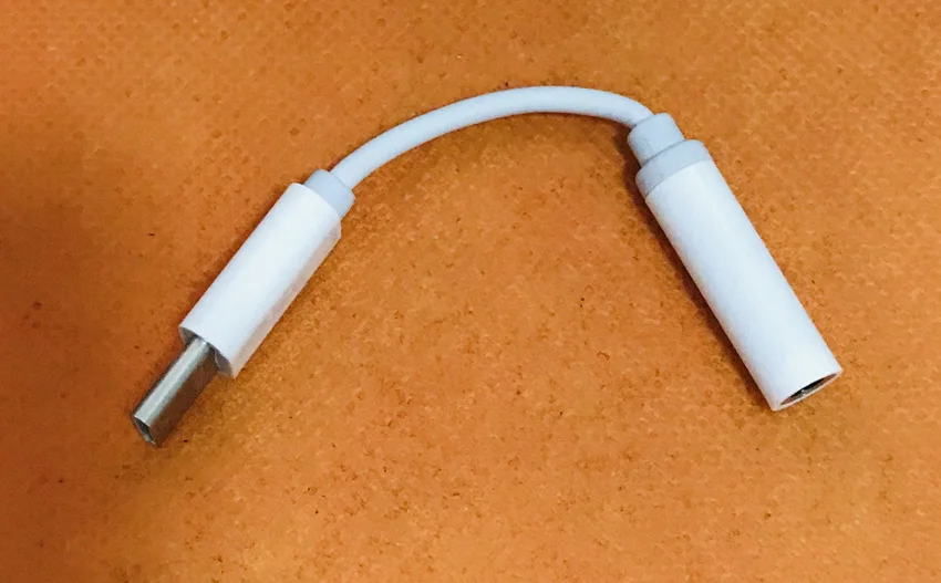 Original usb to earphone jack adapter cable for Blackview BV9000 Pro Helio P25 Octa Core 5.7" FHD Free shipping
Original usb to earphone jack adapter cable for Blackview BV9000 Pro Helio P25 Octa Core 5.7" FHD Free shipping