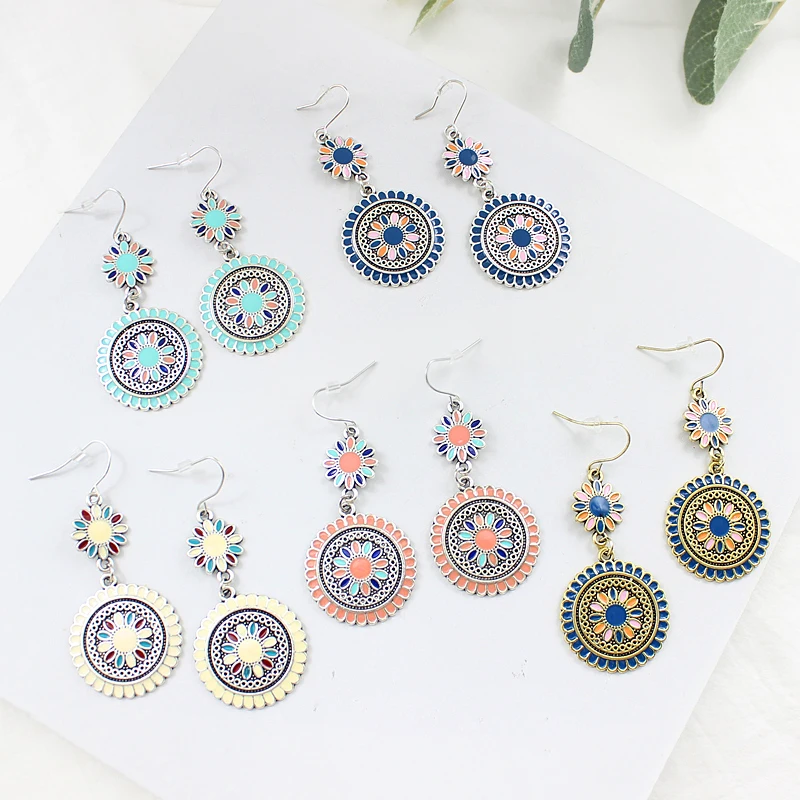 Colorful Sun Flower Hanging Round Engraving Flower Pattern Totem Pendant Earrings Bohemian style feminine fashion accessories
Colorful Sun Flower Hanging Round Engraving Flower Pattern Totem Pendant Earrings Bohemian style feminine fashion accessories