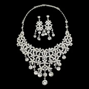 TL050 Europe Air bride jewelry crystal glass luxury chain set wedding accessories stainless Sliver steel sapphire jewelry set
TL050 Europe Air bride jewelry crystal glass luxury chain set wedding accessories stainless Sliver steel sapphire jewelry set