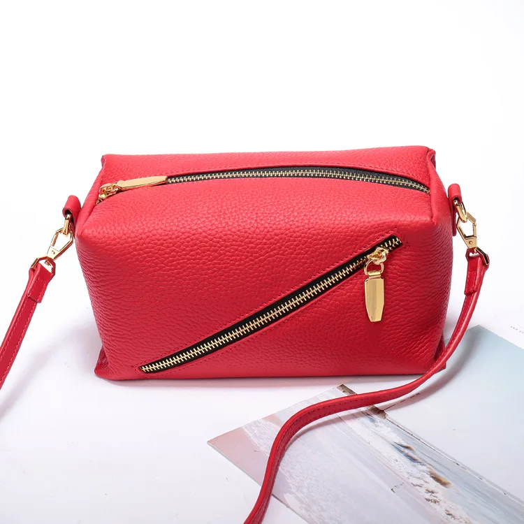 Litchi Pattern Small Square Bag Fashion Single Shoulder Head Layer Cowhide Genuine Leather Lady New Oblique High Quality Casual 
Litchi Pattern Small Square Bag Fashion Single Shoulder Head Layer Cowhide Genuine Leather Lady New Oblique High Quality Casual