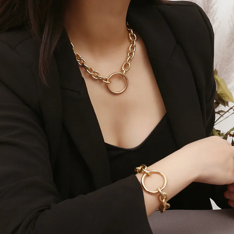 2019 Gothic chain Choker Necklace Circle rock Statement Necklace for Women goth Jewelry Vintage fashion jewelry
2019 Gothic chain Choker Necklace Circle rock Statement Necklace for Women goth Jewelry Vintage fashion jewelry