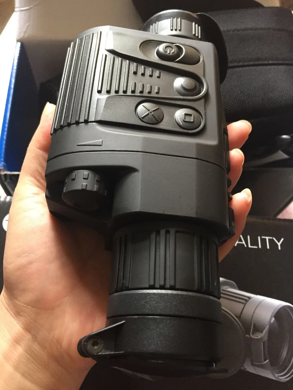 PULSAR 77332 Thermal Scope Quantum XQ38 NV Scopes Magnification 12.4x Range of detection 1350m Thermal imaging scope
PULSAR 77332 Thermal Scope Quantum XQ38 NV Scopes Magnification 12.4x Range of detection 1350m Thermal imaging scope