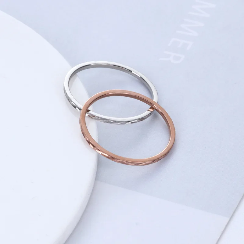 2019 New Classic fashion Small Ring for Women Silver/Rose Gold Color Stainless Steel Wedding Ring Exquisite Small Ring
2019 New Classic fashion Small Ring for Women Silver/Rose Gold Color Stainless Steel Wedding Ring Exquisite Small Ring
