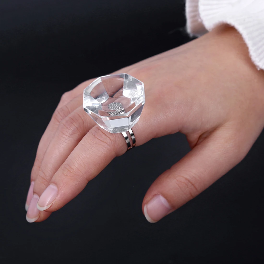 1PC Individual Eyelash Extension Glue Holder Professional Galss Crystal Ring Eye Lash Adhesive Stand Pallet Beauty Makeup Tool
1PC Individual Eyelash Extension Glue Holder Professional Galss Crystal Ring Eye Lash Adhesive Stand Pallet Beauty Makeup Tool